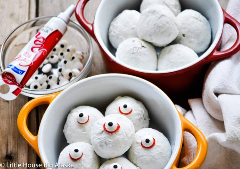 Halloween Doughnut Hole Eyeballs.