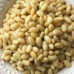 Simple Italian white beans in a bowl.