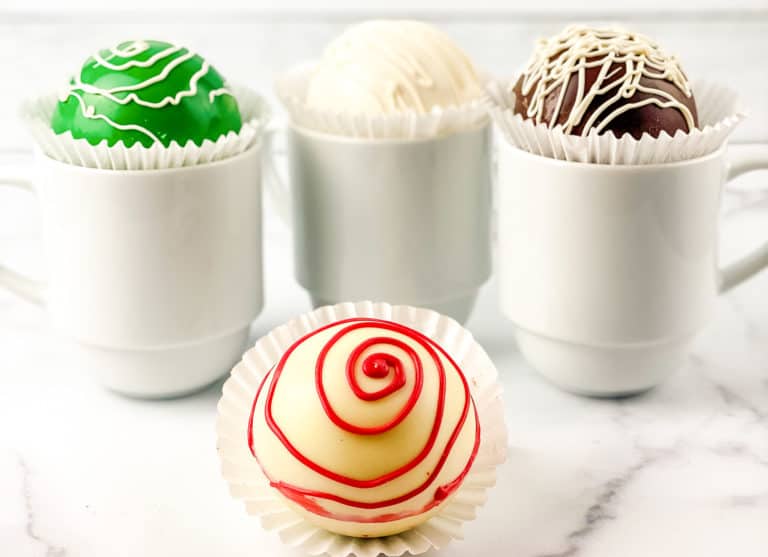 How to make hot chocolate bombs.