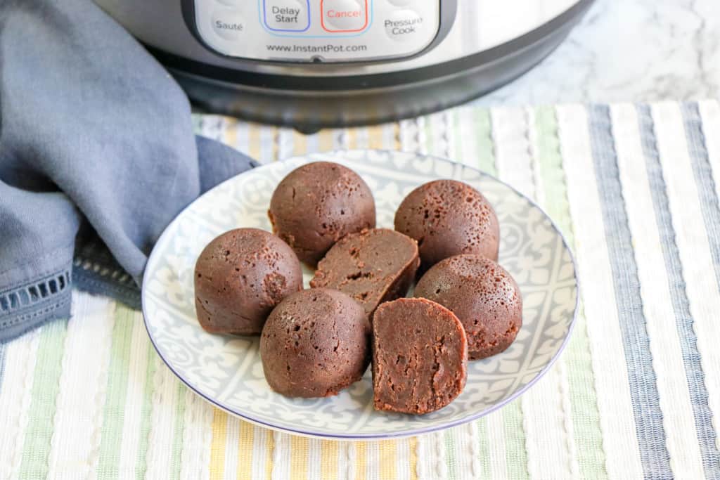 Super easy and tasty Instant Pot Brownie Bites