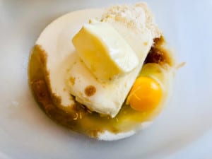 Cream cheese swirl filling.