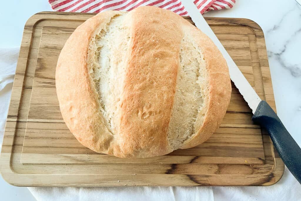 A simple loaf of Peasant Bread.