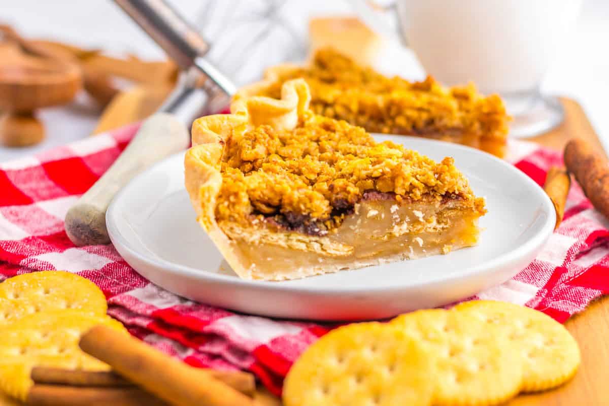 Old Ritz Snack Old-Fashioned Ritz Cracker Pie | Little House Big Alaska